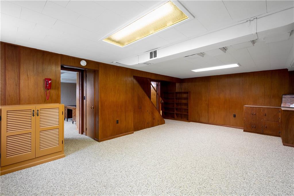 332 Long Drive Pittsburgh, PA 15241 - Photo 38 of 41
