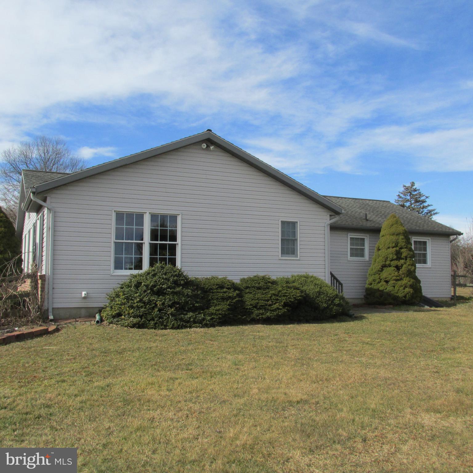 170 Davis Road Coatesville, PA 19320 - Photo 5 of 31 Gallery Image 5