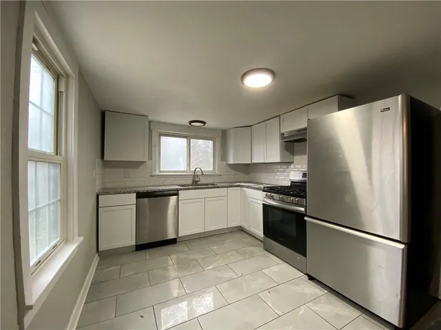 $190,000 | 913 South Hocker Avenue, Independence, MO 64050