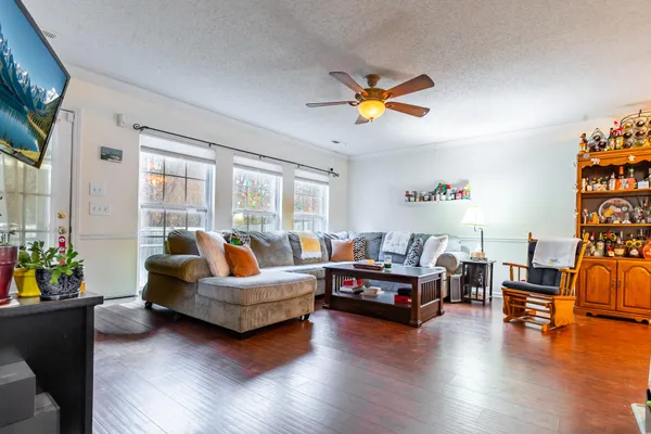 $2,700 | 5148 Torrey Lane, Summerville, SC 29485