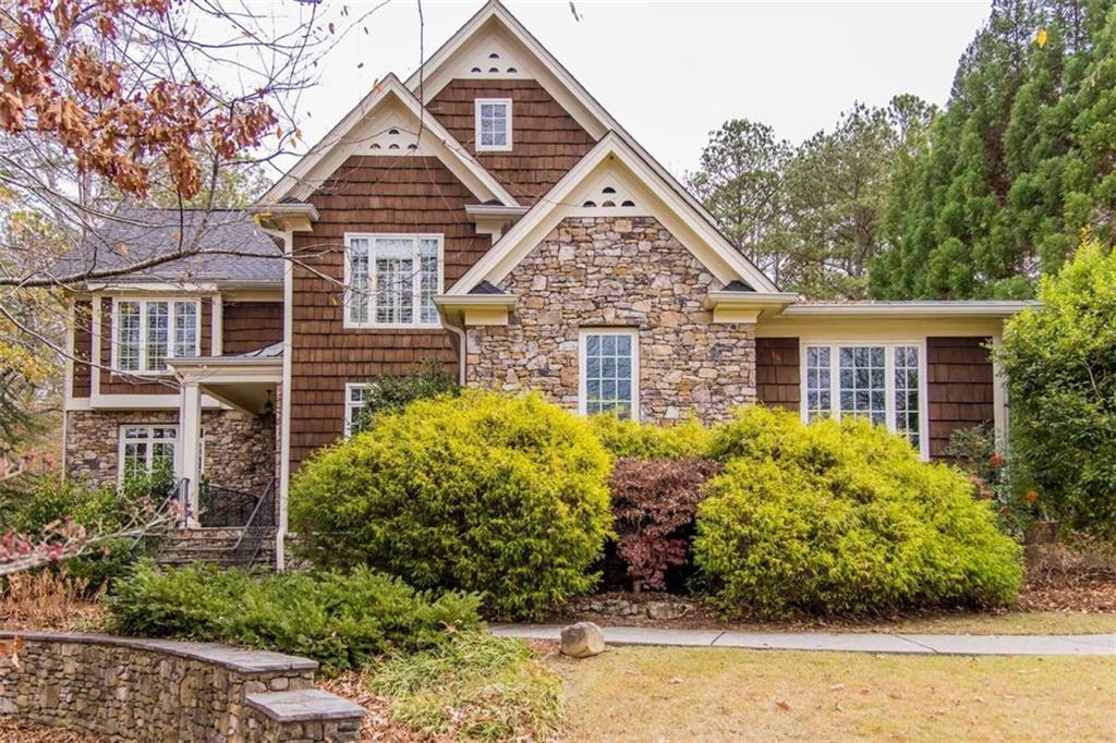103 South Cloudview Road Rome, GA 30161 - Photo 1 of 1 front view of a house with a yard