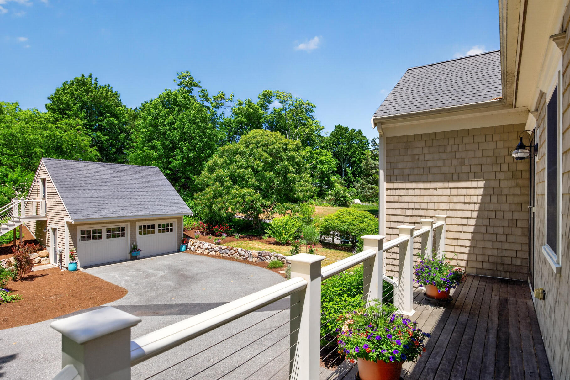27 South Orleans Road Orleans, MA 02653 - Photo 4 of 83 8P0A3706