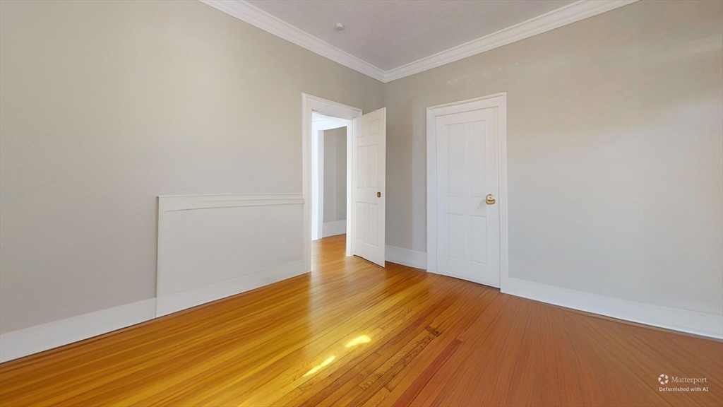 12 Lyman Street, Unit 1 Waltham, MA 02452 - Photo 4 of 11