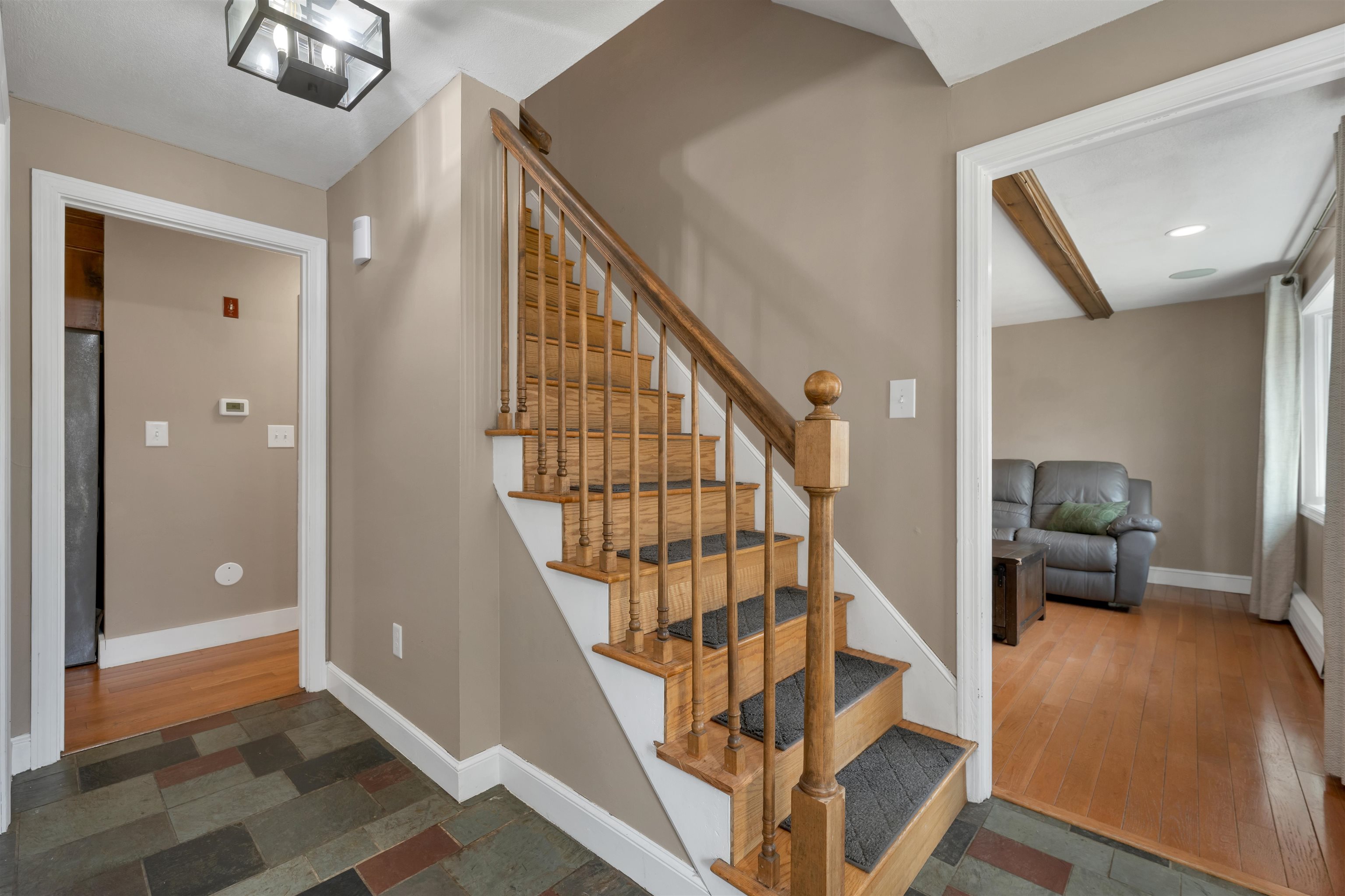 27 Cole Street Salem, NH 03079 - Photo 15 of 29