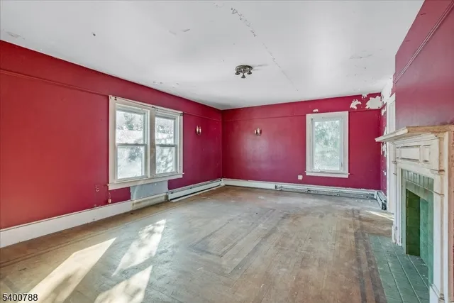 $249,000 | 40 Park Avenue, Newton, NJ 07860