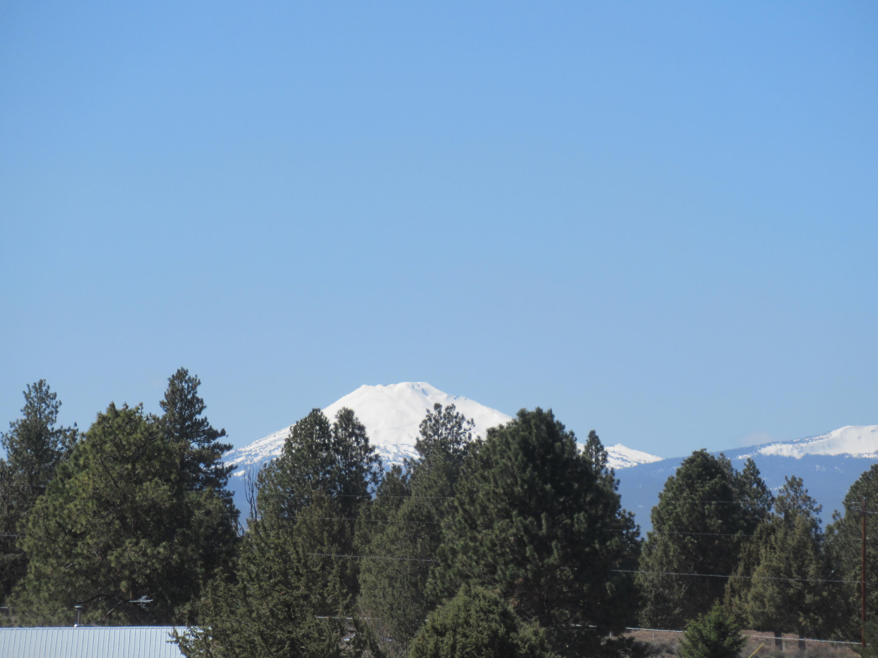 22063 Rickard Road Bend, OR 97702 - Photo 3 of 29 Mt. Bachelor, too, from the right spots.