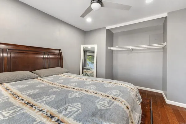 $915,000 | 736 Granada Drive, Vista, CA 92083