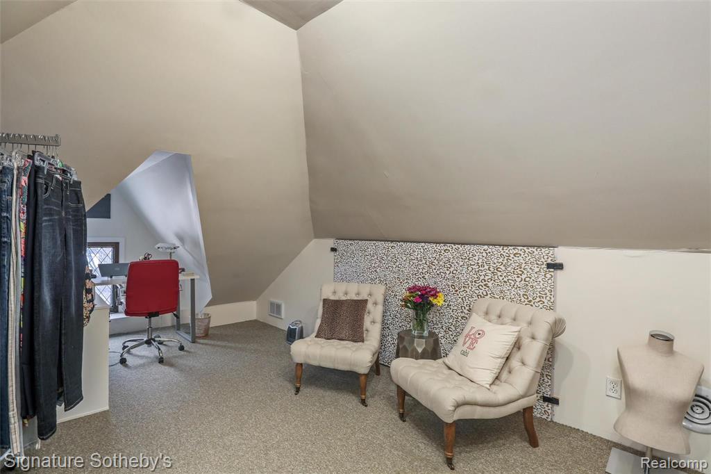 1250 Bishop Road Grosse Pointe Park, MI 48230 - Photo 25 of 32