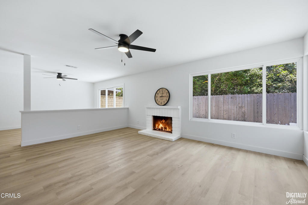 5226 Creekside Road Camarillo, CA 93012 - Photo 4 of 35