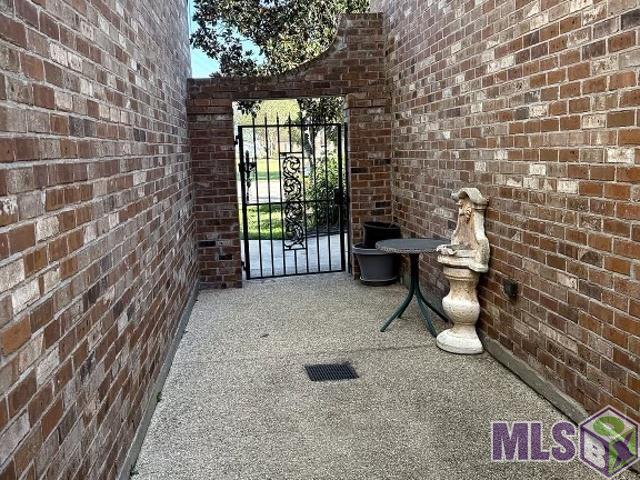4218 Bluebonnet Road Baton Rouge, LA 70809 - Photo 5 of 7