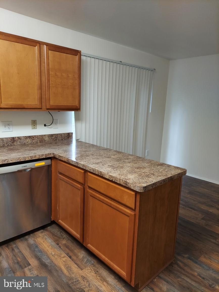 8424 Snowden Oaks Place Laurel, MD 20708 - Photo 5 of 9 Gallery Image 5