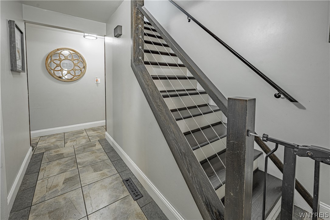 1076 Klein Road Amherst, NY 14221 - Photo 7 of 50