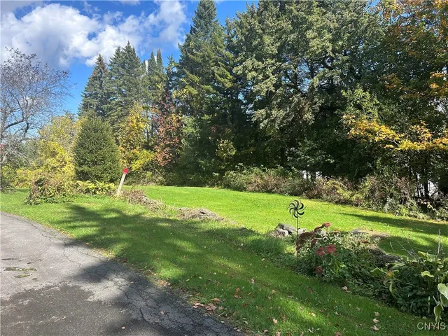 $180,000 | 9121 Paris Hill Road, Paris, NY 13456