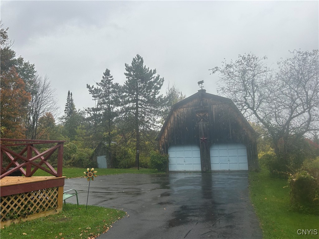 9121 Paris Hill Road Paris, NY 13456 - Photo 3 of 24