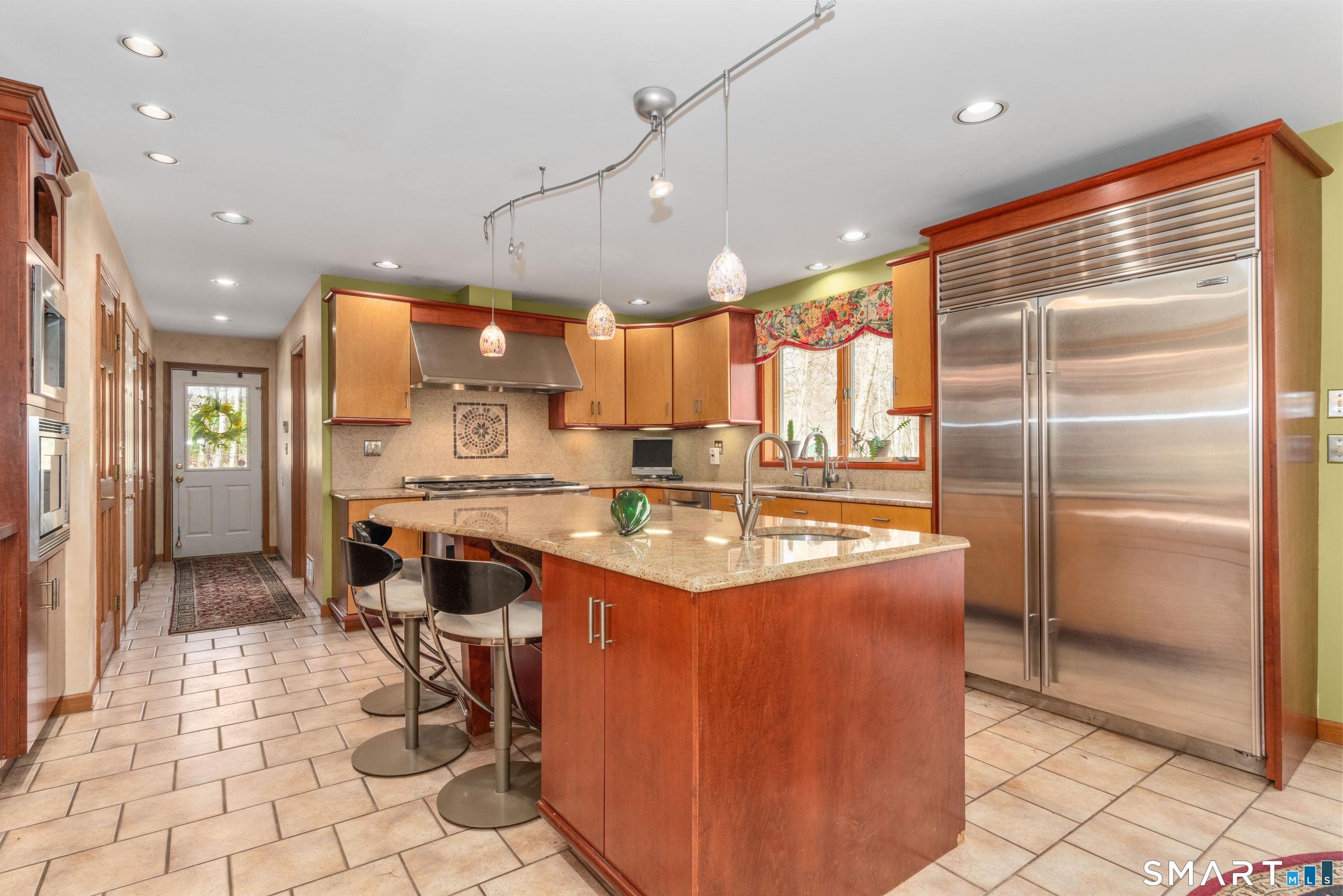 67 Hunter's Crossing Burlington, CT 06013 - Photo 5 of 35 a kitchen with stainless steel appliances granite countertop a refrigerator a sink and a stove