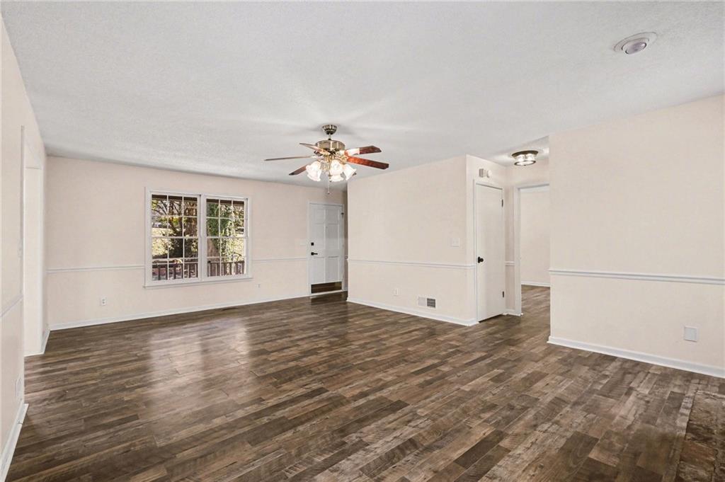 2978 Cascade Circle Gainesville, GA 30504 - Photo 4 of 24