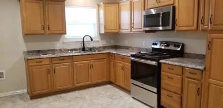 $1,700 | 205 Farley Street, Waxahachie, TX 75165