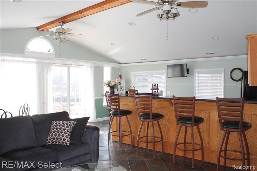 2169 Wiggins Road Fenton, MI 48430 - Photo 5 of 39