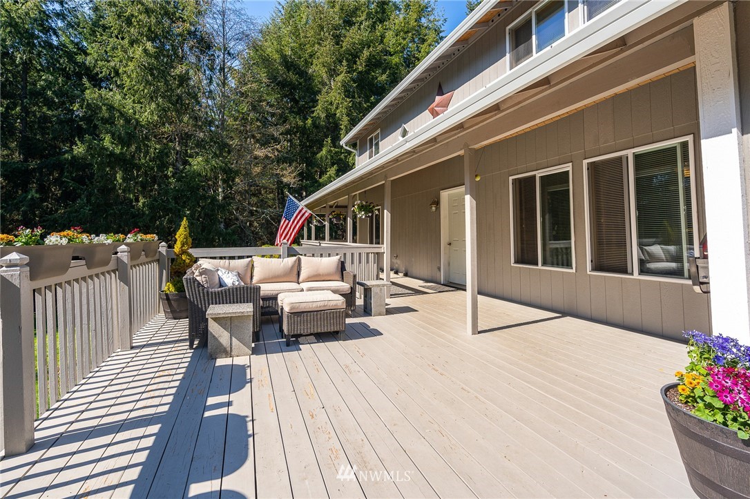 11220 Langworthy Road Southwest Rochester, WA 98579 - Photo 2 of 36 Gallery Image 2