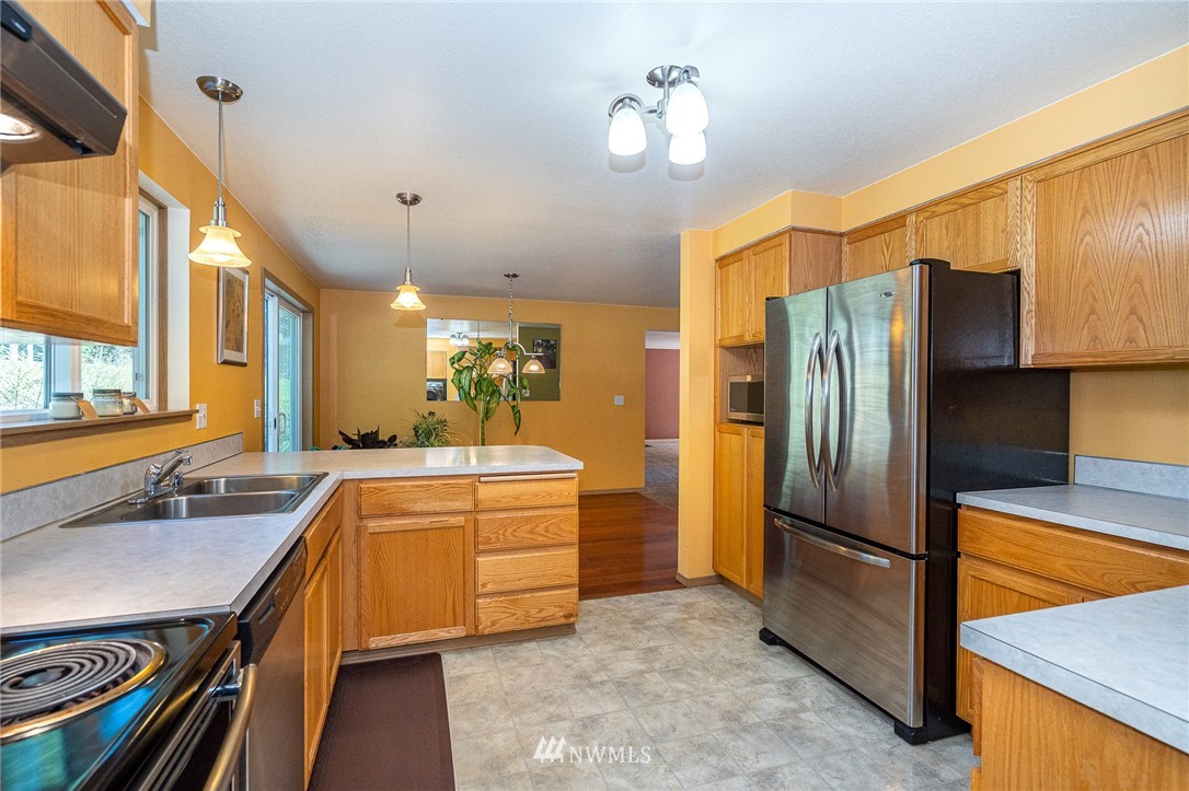 11220 Langworthy Road Southwest Rochester, WA 98579 - Photo 16 of 36 Gallery Image 16