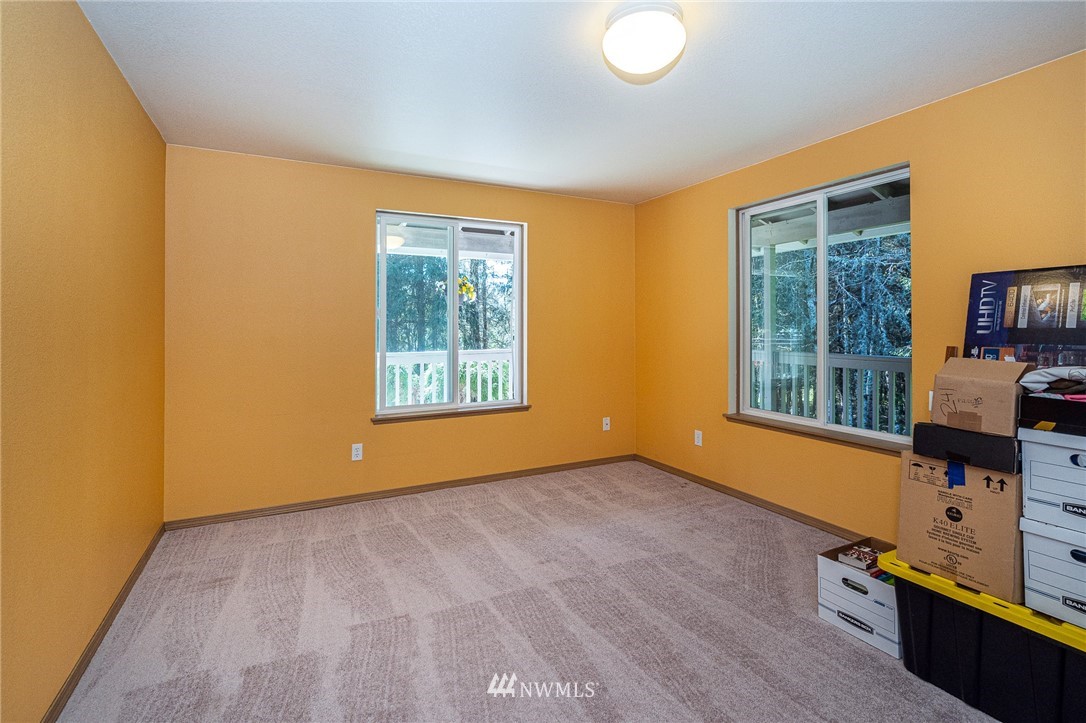 11220 Langworthy Road Southwest Rochester, WA 98579 - Photo 19 of 36 Gallery Image 19