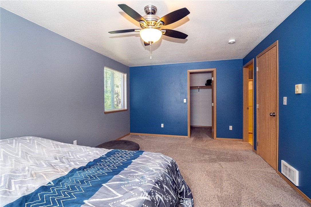 11220 Langworthy Road Southwest Rochester, WA 98579 - Photo 23 of 36 Gallery Image 23