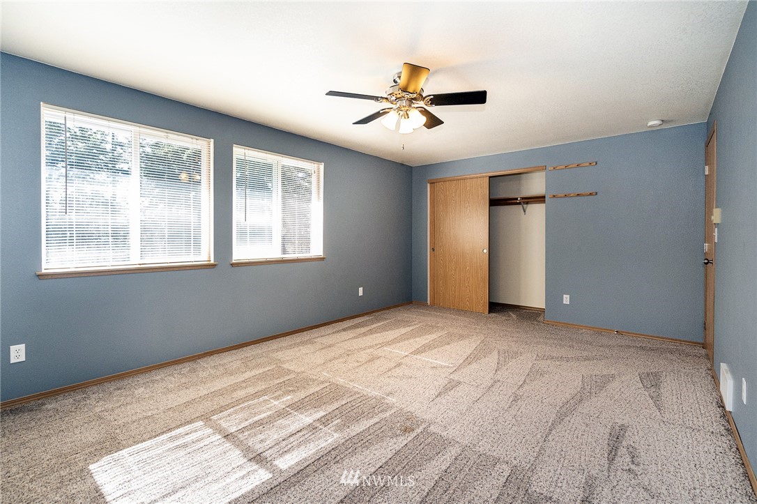 11220 Langworthy Road Southwest Rochester, WA 98579 - Photo 27 of 36 Gallery Image 27