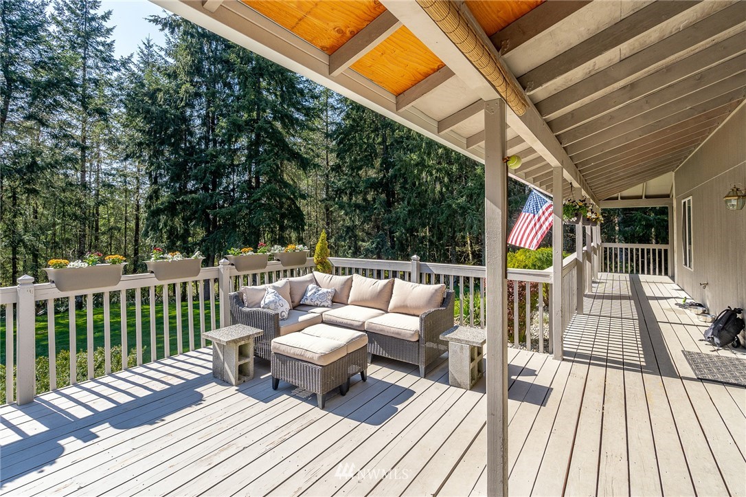 11220 Langworthy Road Southwest Rochester, WA 98579 - Photo 4 of 36 Gallery Image 4