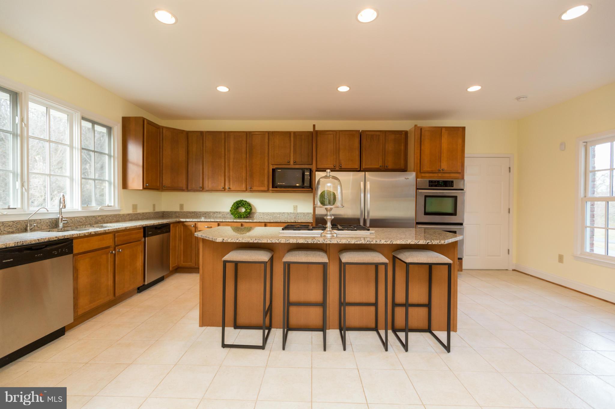 871 Apple Pie Ridge Road Winchester, VA 22603 - Photo 3 of 30 Kitchen
