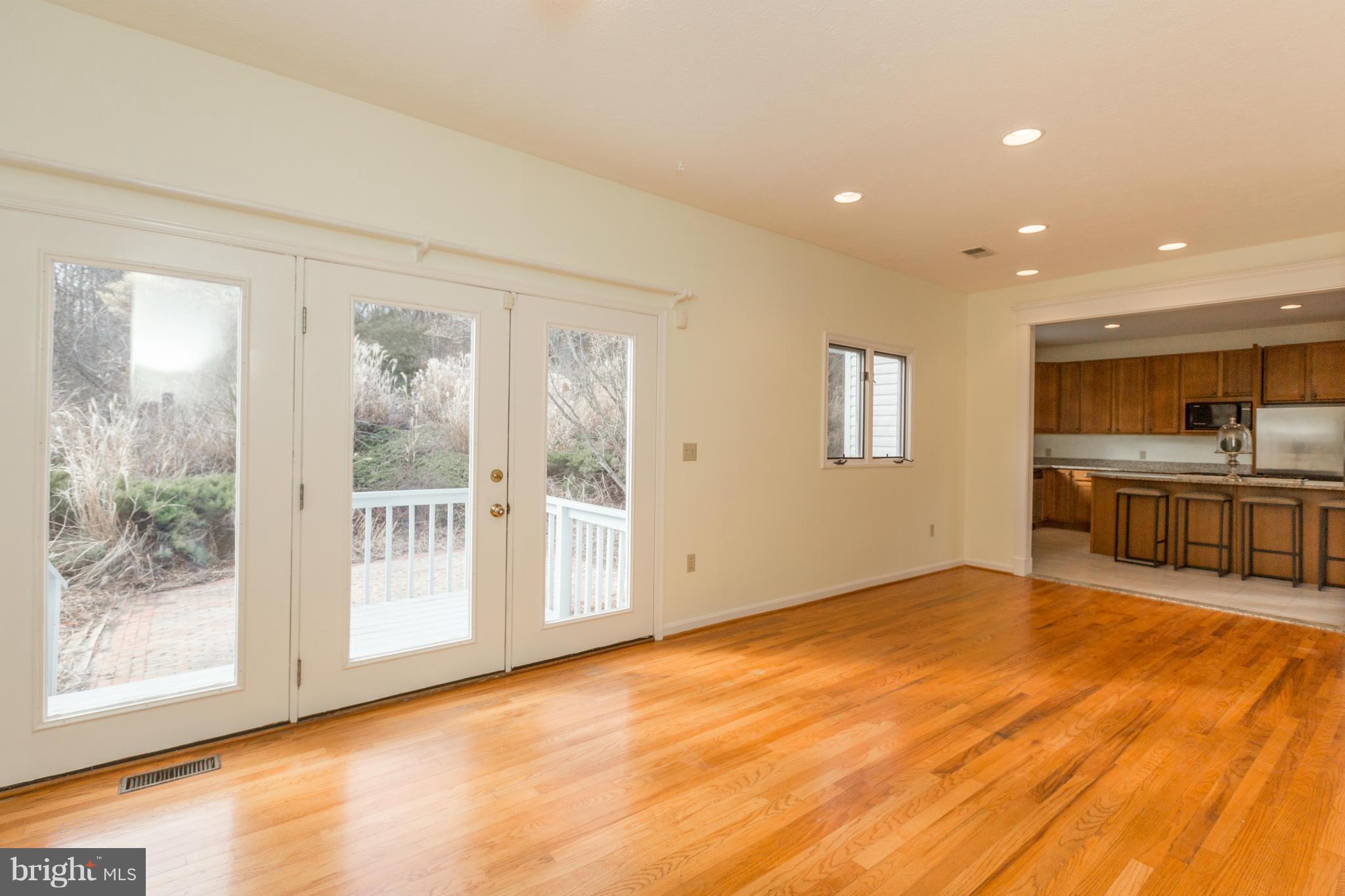 871 Apple Pie Ridge Road Winchester, VA 22603 - Photo 8 of 30 Dining Room