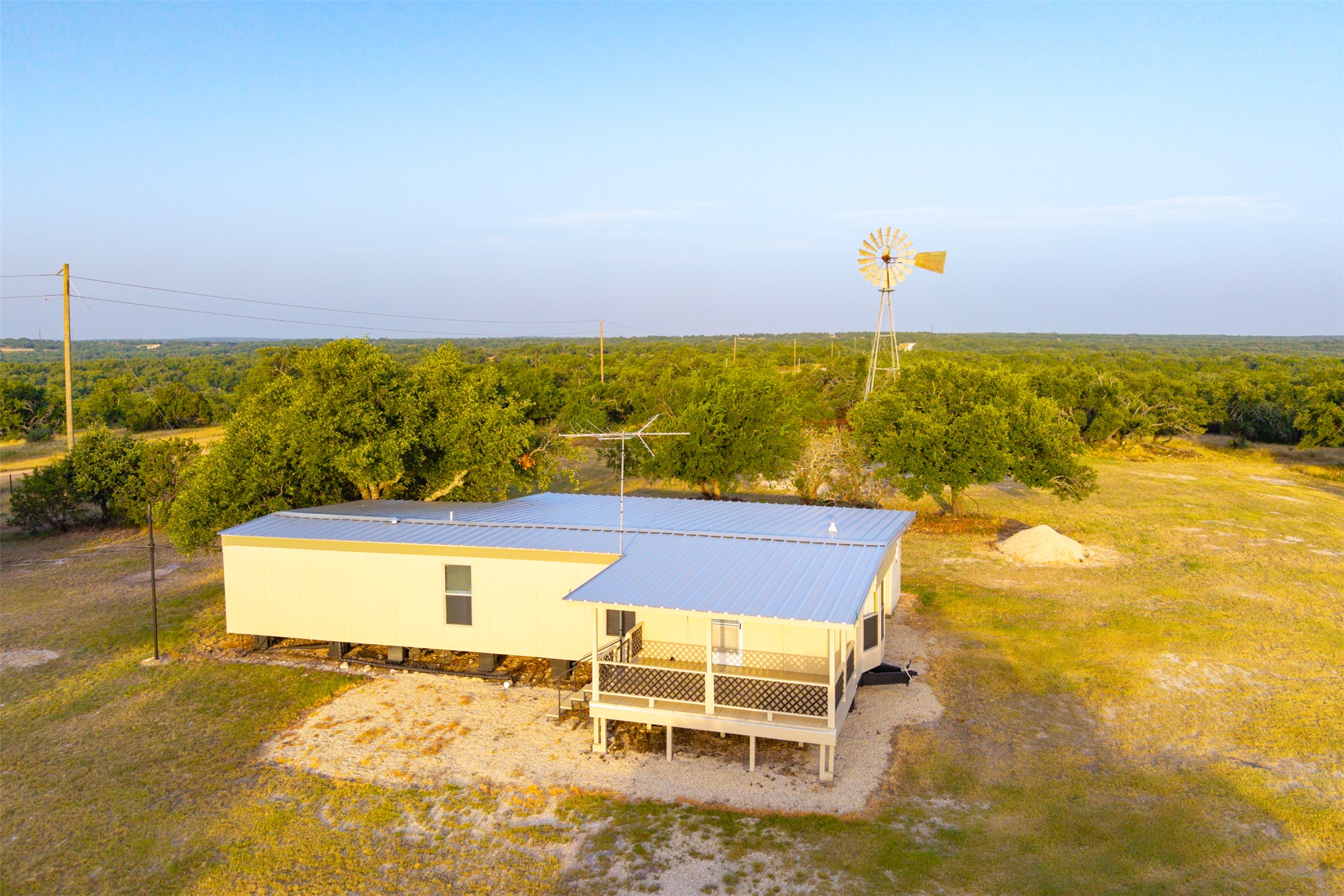 572 Turner Road Menard, TX 76859 - Photo 18 of 40 Gallery Image 18