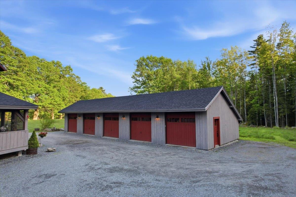 908 Old Franconia Road Bethlehem, NH 03574 - Photo 9 of 47