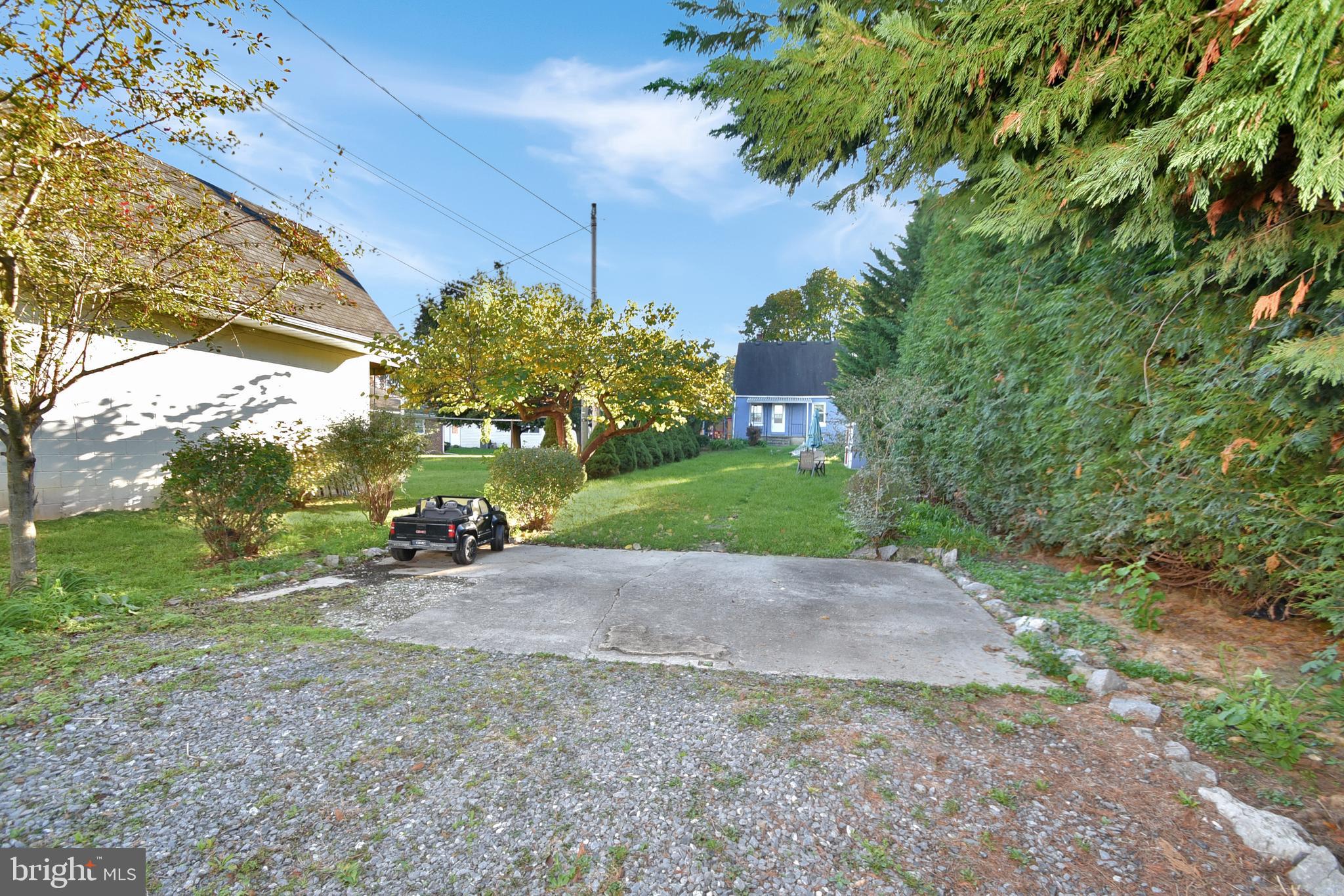 127 Half Street Hershey, PA 17033 - Photo 22 of 24
