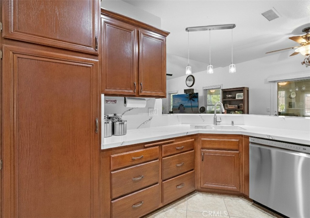 3403 Cedarglen Road Ontario, CA 91761 - Photo 16 of 51