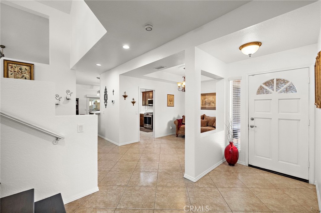 3403 Cedarglen Road Ontario, CA 91761 - Photo 5 of 51