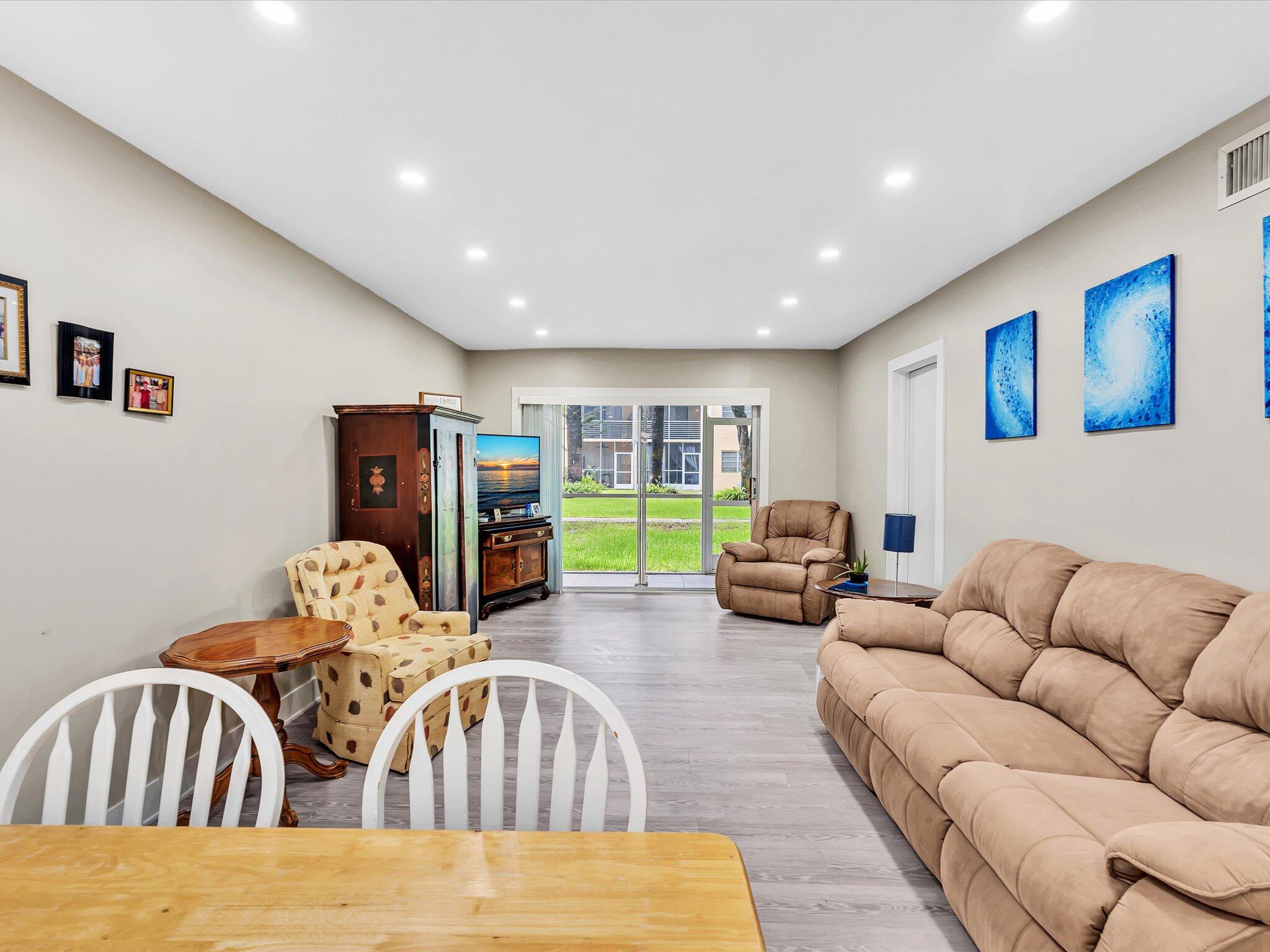 100 Ashbury Road, Unit 103 Hollywood, FL 33024 - Photo 15 of 39 15-FPP00076