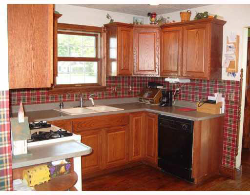 6864 Fir Road Bremen, IN 46506 - Photo 2 of 8