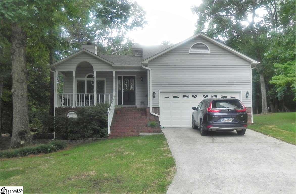 8 Fox Ridge Place Taylors, SC 29687 - Photo 1 of 25 Gallery Image 1