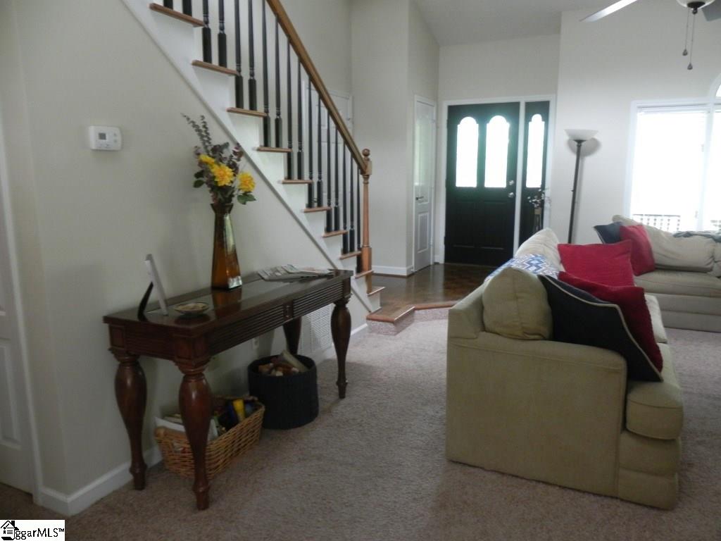 8 Fox Ridge Place Taylors, SC 29687 - Photo 9 of 25 Gallery Image 9