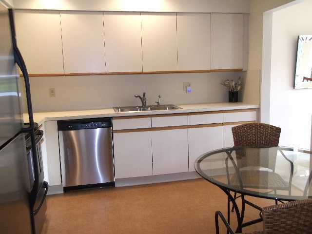 5750 Coach House Circle, Unit B Boca Raton, FL 33486 - Photo 8 of 18 Additional Photo