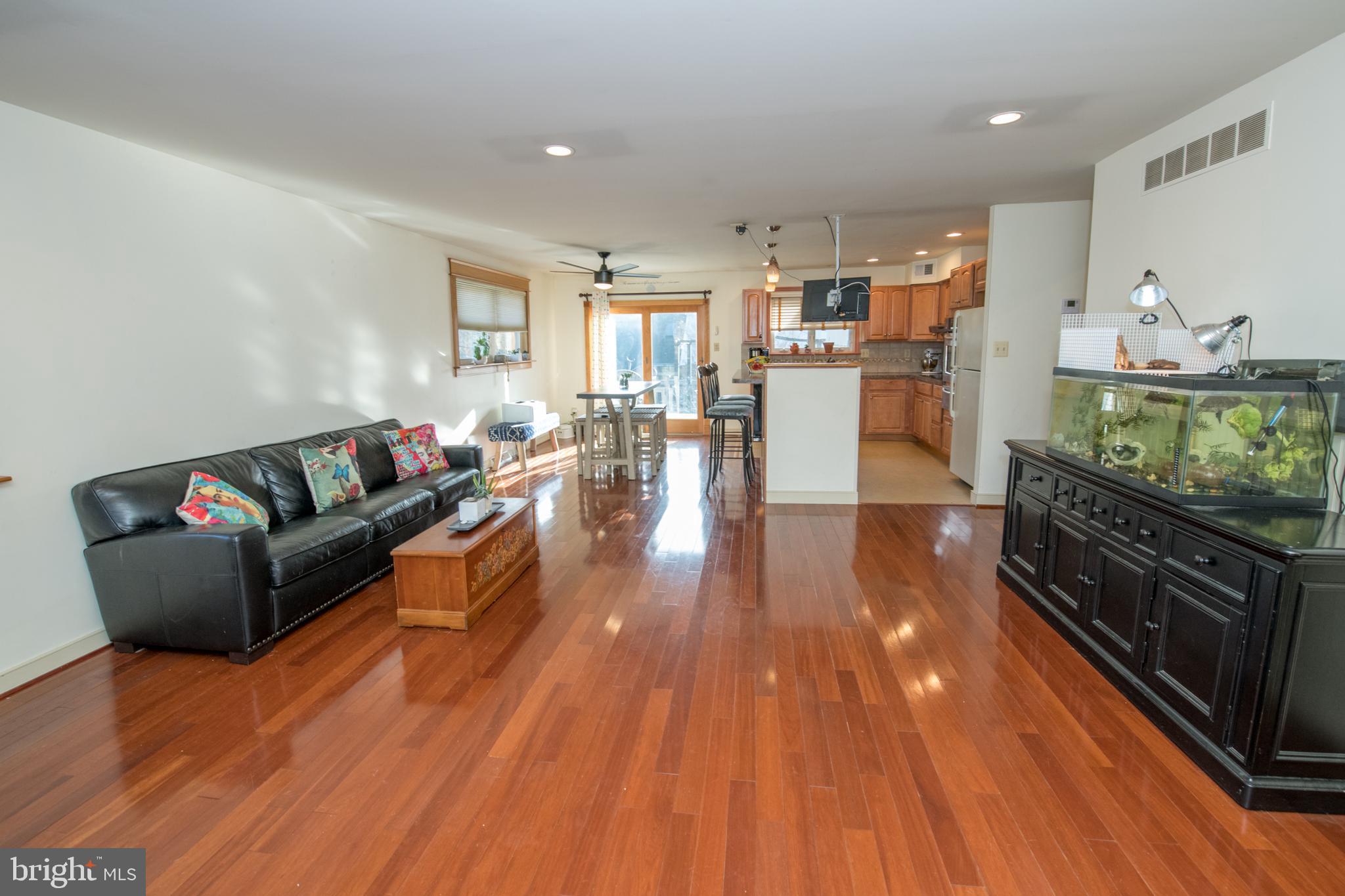 317 Church Road Jenkintown, PA 19046 - Photo 6 of 28