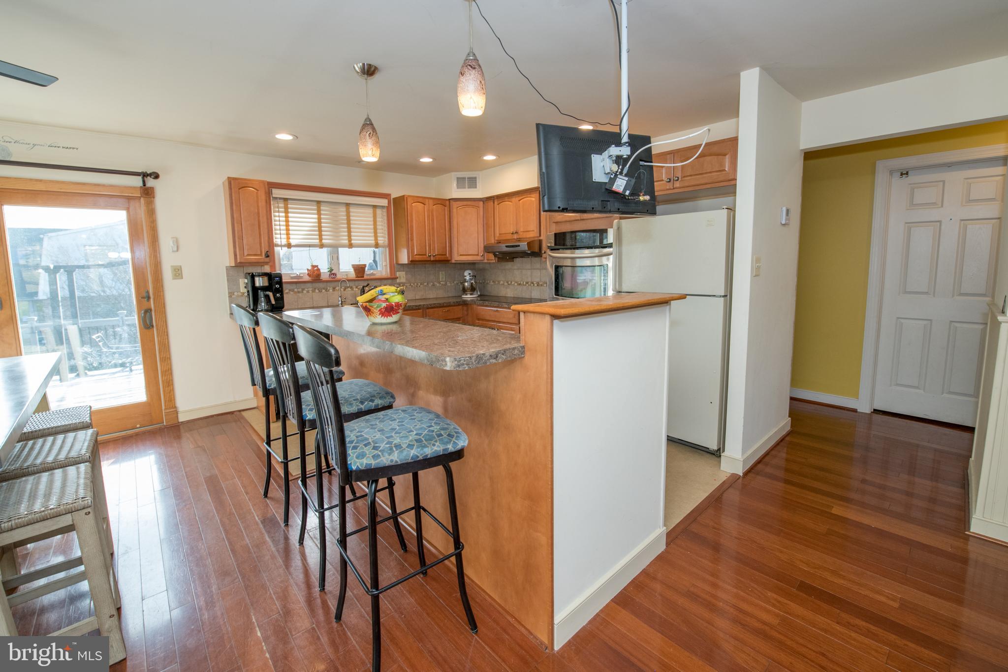 317 Church Road Jenkintown, PA 19046 - Photo 7 of 28