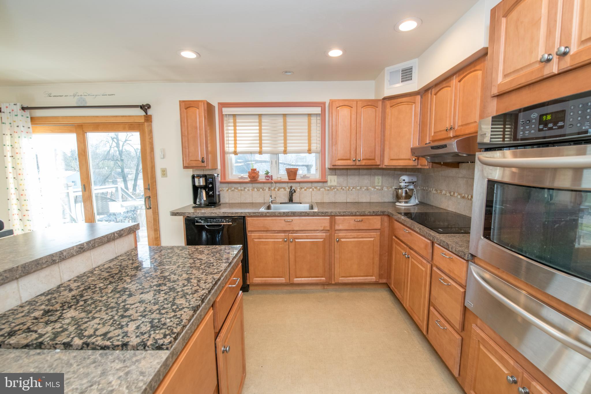 317 Church Road Jenkintown, PA 19046 - Photo 9 of 28