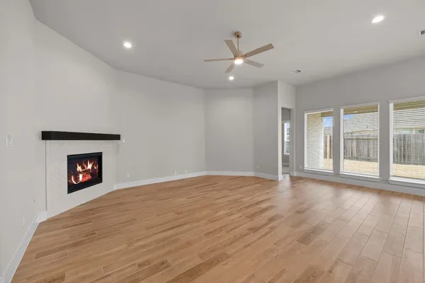 $411,990 | 188 Upland Drive, Waller, TX 77484