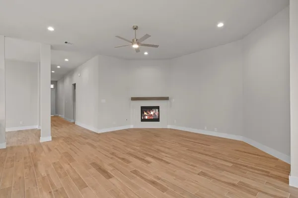 $411,990 | 188 Upland Drive, Waller, TX 77484