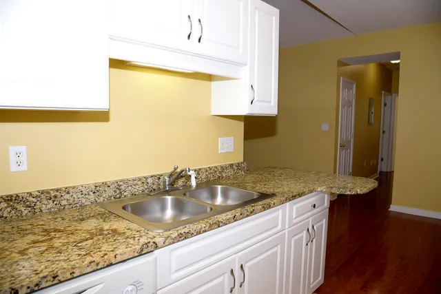 $1,750 | 1501 Partin Drive North, Unit 234, Niceville, FL 32578