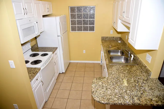 $1,750 | 1501 Partin Drive North, Unit 234, Niceville, FL 32578