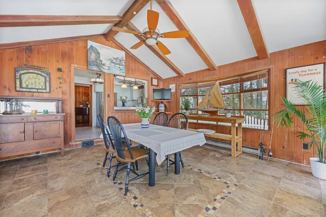 $985,000 | 7 Ford Road, Newtown, CT 06482