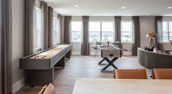 $1,582 | 2425 Bell Street, Unit 2134, Houston, TX 77003