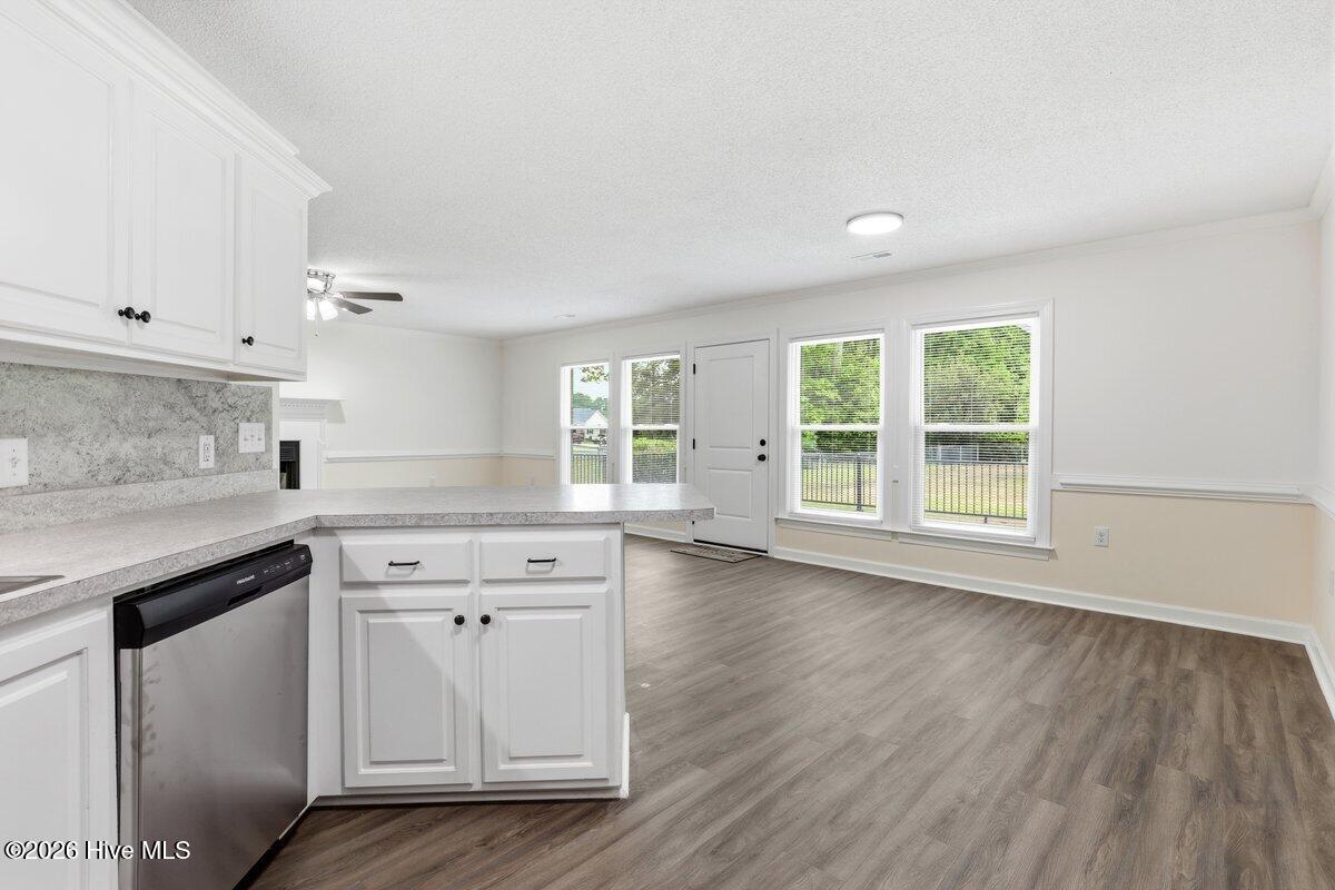 170 Leslie Road Goldsboro, NC 27530 - Photo 11 of 29 170 Leslie Rd-23